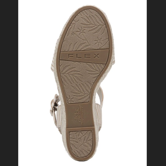 NWT LifeStride Tango Wedge Sandals - Picture 7 of 14